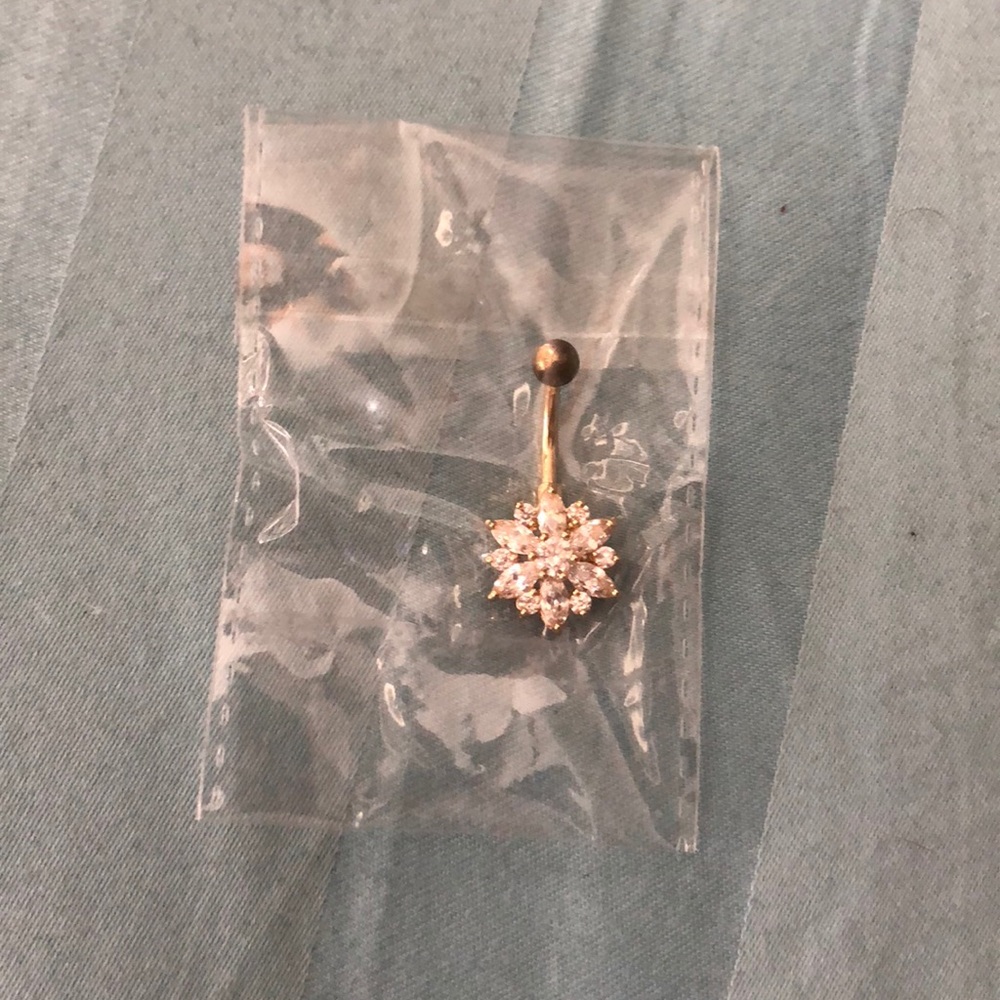 Gold snowflake belly button naval ring